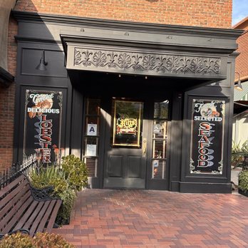 King's Fish House - Corona - Entrance - Seafood Near Me - Corona, California