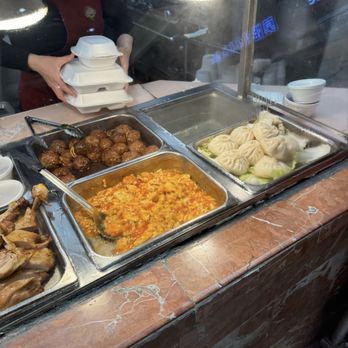 Hsin Hsin Shau May Deli - Chinese Near Me - Arcadia, California