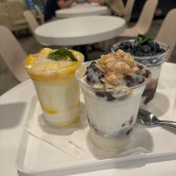 Cafe Tokki - Mango Bingsu, Red Bean Bingsu, Blueberry Bingsu - Desserts Near Me - Lynnwood, Washington