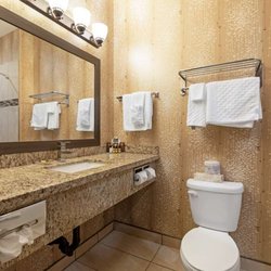 Best Western Plus Moosomin Hotel - ADA King - Walk In Shower Bathroom
