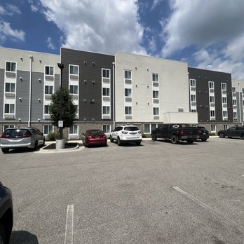 WoodSpring - Hotels Near Me - Grand Rapids, Michigan WoodSpring - Hotels Near Me - Grand Rapids, Michigan