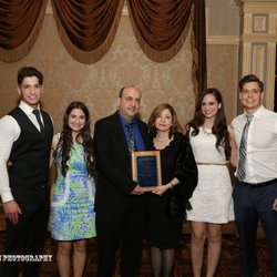 Dental Art Clinic - Many professional rewards, and many social recognition rewards