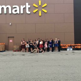 Homecoming pictures graciously taken by a customer of this Walmart establishment.
