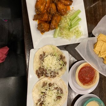 Cilantro's Grill & Cantina - Chicken wings - Bars Near Me - Savannah, Georgia