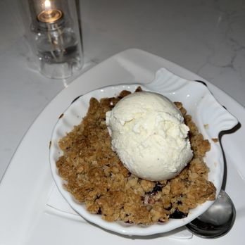 Lure Fish House - Blueberry Cobbler with Vanilla Ice Cream - Seafood Near Me - Porter Ranch, California