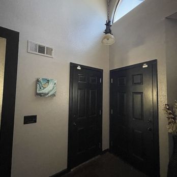 Platinum Home Remodeling - Paint in front entrance - General Contractors Near Me - Long Beach, California Platinum Home Remodeling - Paint in front entrance - General Contractors Near Me - Long Beach, California
