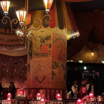 Moulin Rouge - Cabaret Near Me - Paris, 75