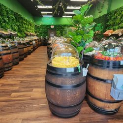 Yummy Jungle Candy Shop