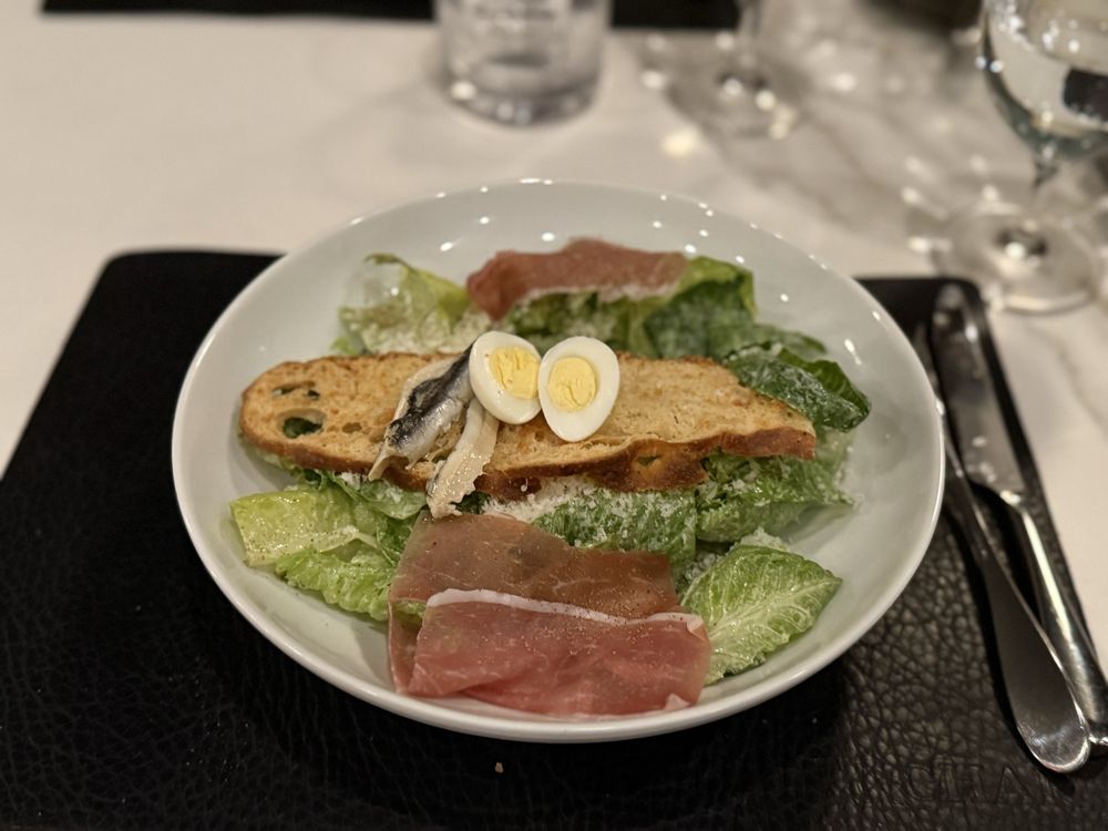 Social spots from Salt & Char