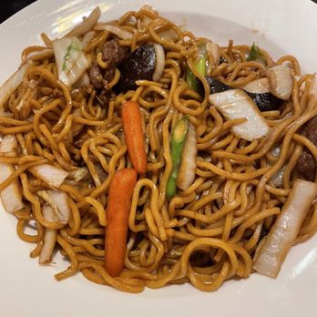 Lin's Asian Cafe Five Forks - Beef lo mein - Chinese Near Me - Simpsonville, South Carolina Lin's Asian Cafe Five Forks - Beef lo mein - Chinese Near Me - Simpsonville, South Carolina