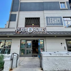 Playa Bowls - The outside
