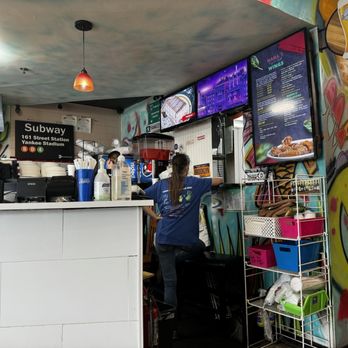 Mamas Pizza & Grill - Pizza Near Me - Jacksonville, Florida Mamas Pizza & Grill - Pizza Near Me - Jacksonville, Florida