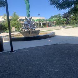 Royal Oak Public Library - Outside library