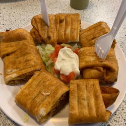 Taqueria el Rancho #2 - Chicken taquitos!