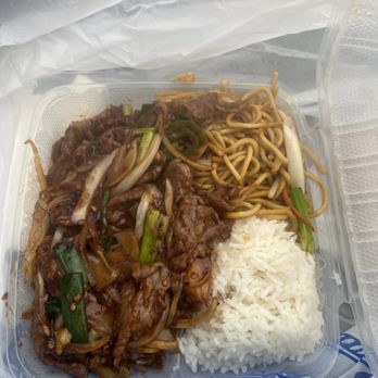 Bamboo Cafe - Mongolian beef - Food Trucks Near Me - Portland, Oregon