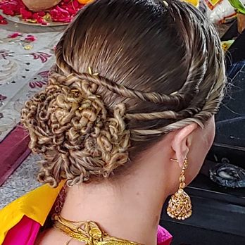 Mali's Studio - Hair Salons Near Me - Woodland Hills, California