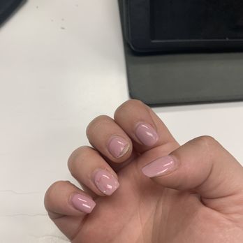 EZ Nail & Spa - broken middle finger nail I take very good care of my hands. - Nail Salons Near Me - Boise, Idaho