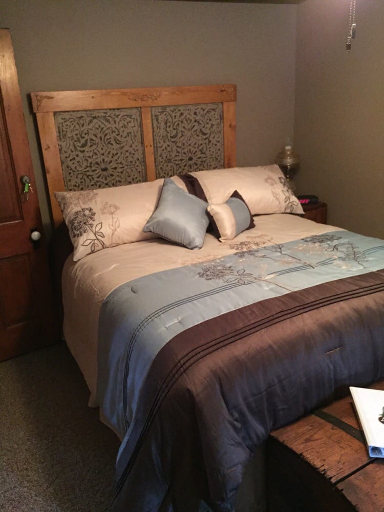 THE QUARRY STONE BED & BREAKFAST Updated September 2024 7855 Quarry