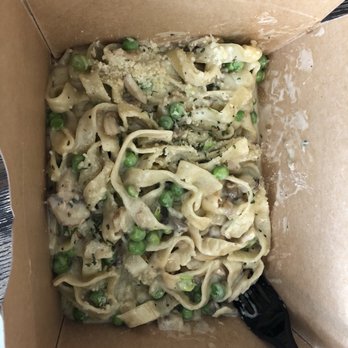 More Than Pasta - Fettuccini with peas and mushrooms - Pasta Shops Near Me - Park Ridge, Illinois More Than Pasta - Fettuccini with peas and mushrooms - Pasta Shops Near Me - Park Ridge, Illinois