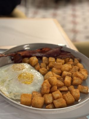 Cafe Americano | Paris by null