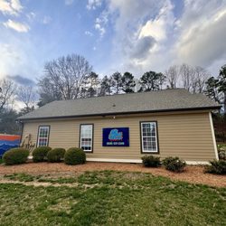 828 Bail Bonds - 828 Bail Bonds Asheville office located at 1589 Patton Avenue