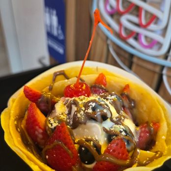 Michoacana Silverlake - Crepe cone with ice-cream - Juice Bars & Smoothies Near Me - Los Angeles, California Michoacana Silverlake - Crepe cone with ice-cream - Juice Bars & Smoothies Near Me - Los Angeles, California
