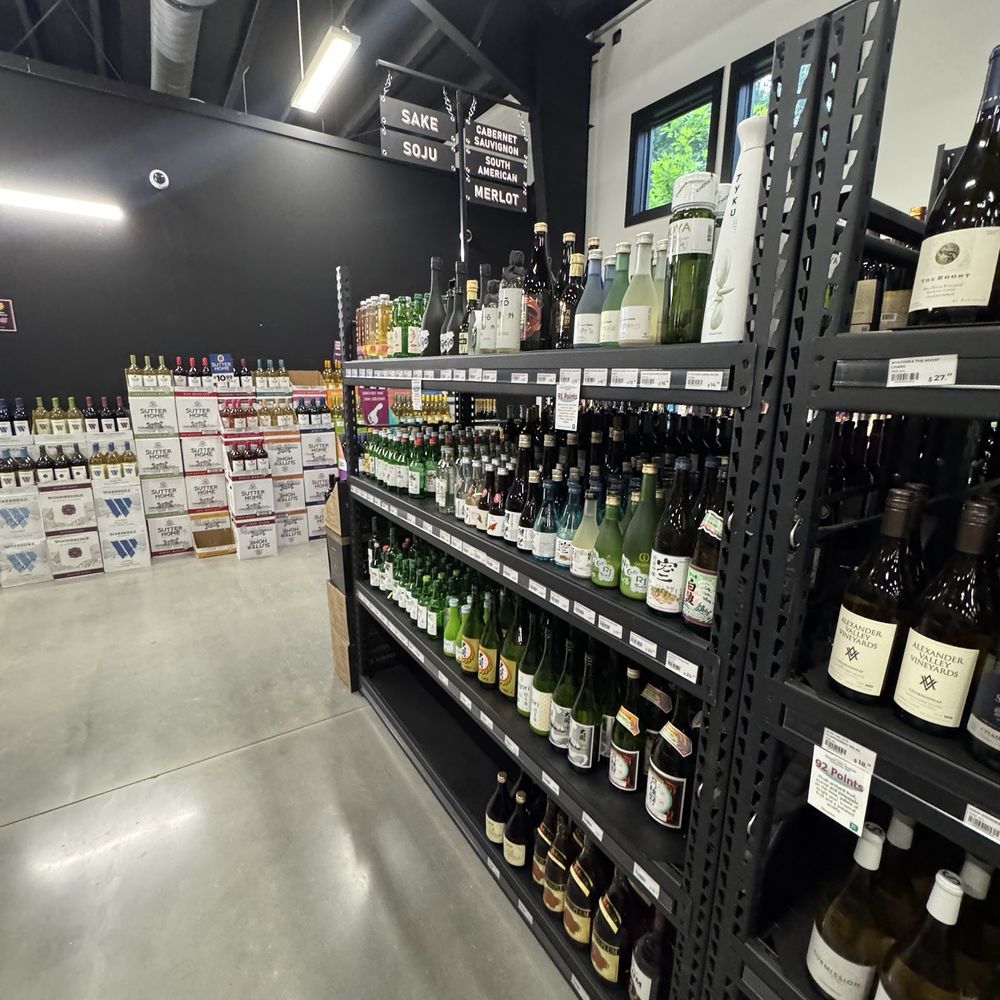 Beverage Vault - Beer, Wine & Spirits Near Me - Newnan, Georgia