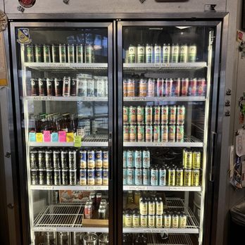 Alameda Brewing - Breweries Near Me - Alameda, California