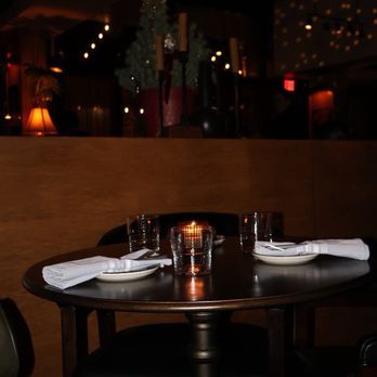 Sparrow Wine Bar - Ambiance - Wine Bars Near Me - Orlando, Florida Sparrow Wine Bar - Ambiance - Wine Bars Near Me - Orlando, Florida