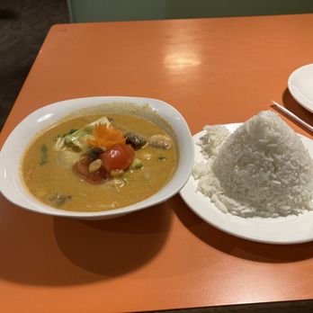 Eat My Thai Cuisine - Massamun curry - Salad Near Me - Albuquerque, New Mexico Eat My Thai Cuisine - Massamun curry - Salad Near Me - Albuquerque, New Mexico