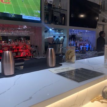 MARLEY’S BAR AND GRILL - Updated February 2025 - 120 Photos & 39 ...