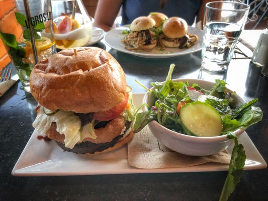 L'Gros Luxe Québec by null