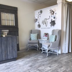 Art Hair And Makeup Lounge - Entrance
