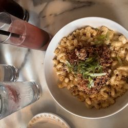 Luxe Kitchen & Lounge