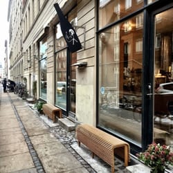Vinhanen Nørrebro - Udenfor