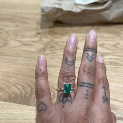 Creations Fine Jewelers - Engagement ring