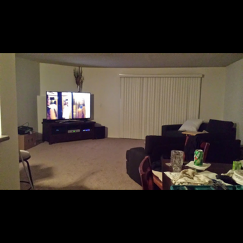 The Parkview - 2bedroom 2bath - Apartments Near Me - Lake Balboa, California The Parkview - 2bedroom 2bath - Apartments Near Me - Lake Balboa, California