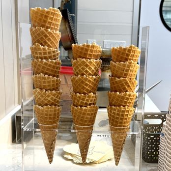 Gelato Paradiso - Freshly made cones - Gelato Near Me - Newport Beach, California