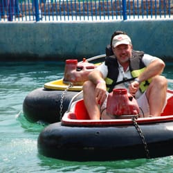 Enchanted Kingdom - Hey who's that big goof in the motorized inner tube??