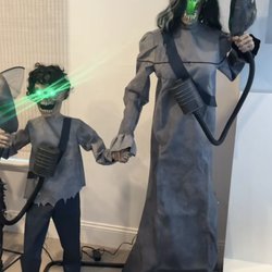 Spirit Halloween Store