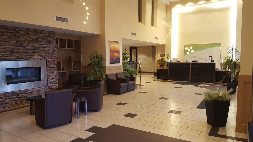 HOLIDAY INN HOTEL & SUITES SURREY EAST CLOVERDALE Updated May 2024