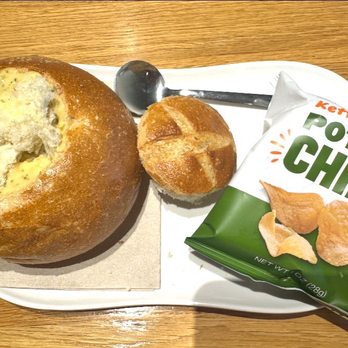 Panera Bread - Broccoli & Cheddar Bread bowl with Chips - Sandwiches Near Me - Clemmons, North Carolina