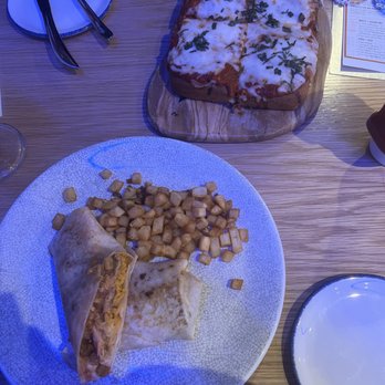 District Bites - burrito - Desserts Near Me - Washington, DC, District of Columbia