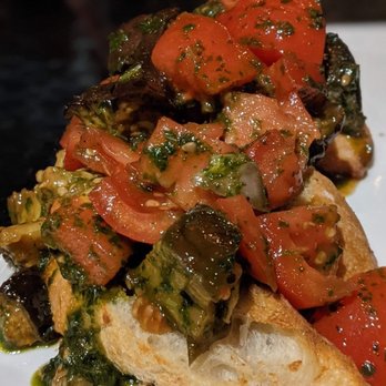 Limoncello Belltown - Bruschetta - Italian Near Me - Seattle, Washington