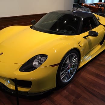 Audrain Automobile Museum - Museums Near Me - Newport, Rhode Island