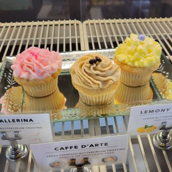 Common Ground Coffee & Cupcakes - The Caffè D'arte is definitely popular but you also can't resist the Ballerina or the Lemony Snicket. - Coffee & Tea Near Me - Renton, Washington