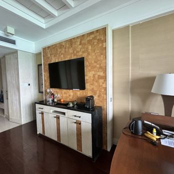 Shangri-La's Boracay Resort and Spa - Resorts Near Me - Malay, AKL