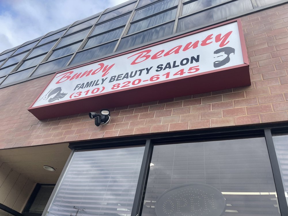 BUNDY BEAUTY SALON Updated September 2024 22 Photos & 13 Reviews 12012 Ohio Ave, Los