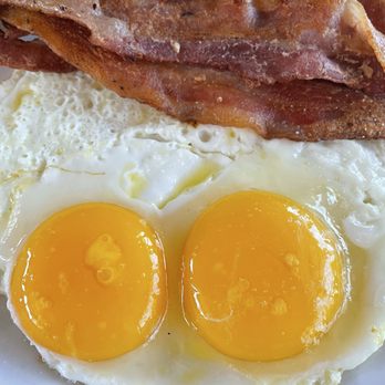 Nano Cafe - Sunny side up with side of bacon - American Near Me - Monrovia, California