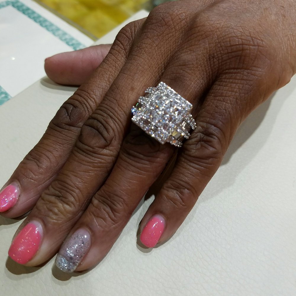 Kevin Jewelers - A beautiful ring for my mother! - Jewelry Near Me - Montclair, California Kevin Jewelers - A beautiful ring for my mother! - Jewelry Near Me - Montclair, California